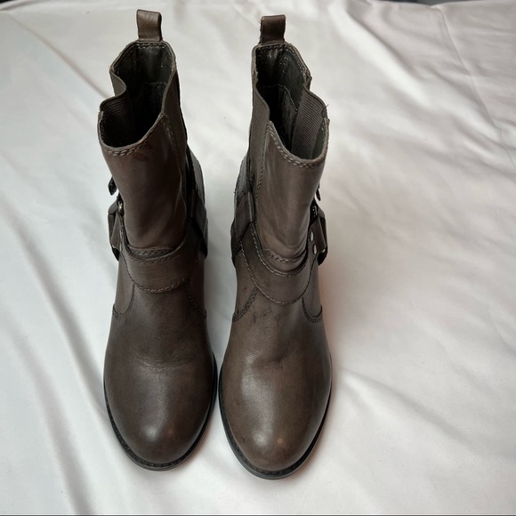 Arturo Chiang Viana Harness Upper Brown Ankle Booties Size 6 - Picture 4 of 8